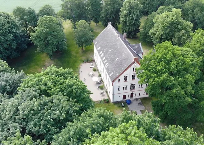 Gutshaus Zarchlin 아파트